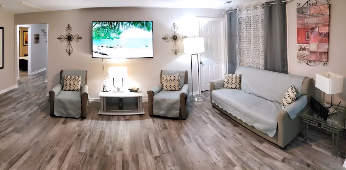 Photo 5 of Golden Pines Senior Living
