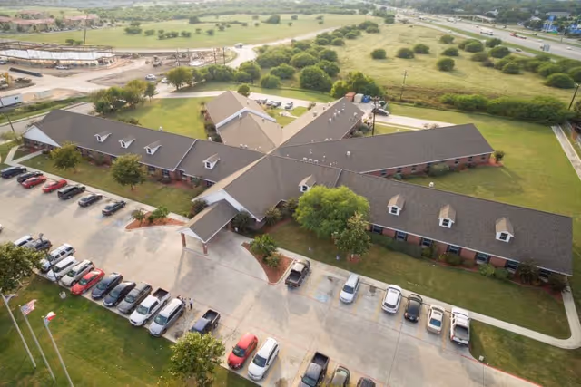 Photo 4 of Legend Oaks Healthcare and Rehabilitation - South San Antonio