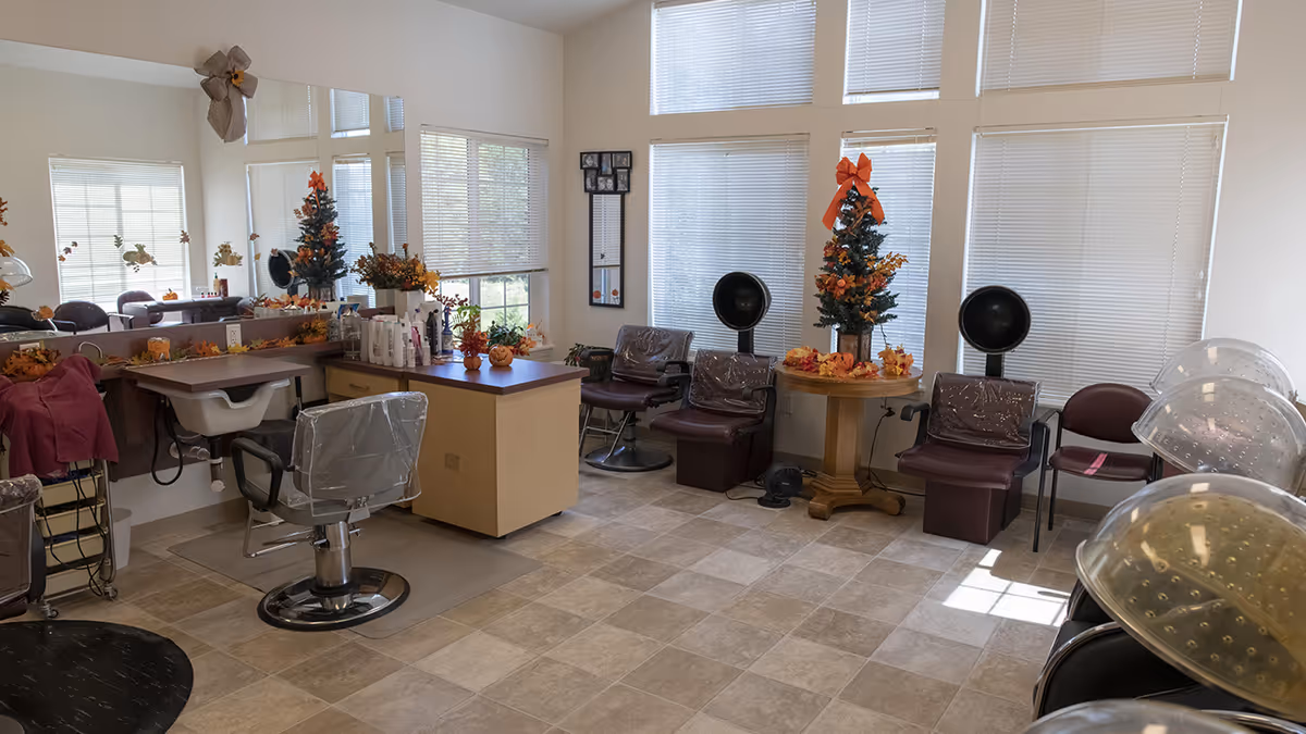 Photo 18 of Holiday Willow Grove