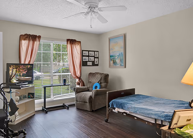 Photo 2 of Light Heart Memory Care - Webster
