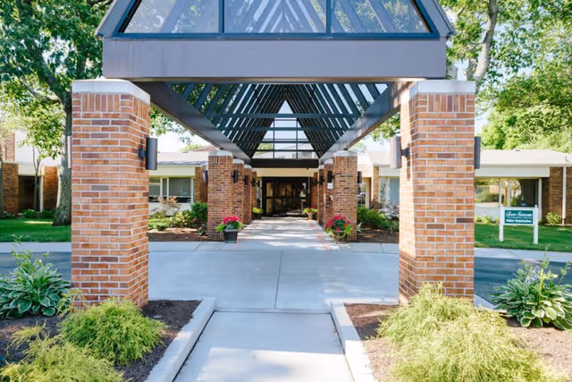 Photo 2 of Four Seasons Retirement Center RESIDENTAL