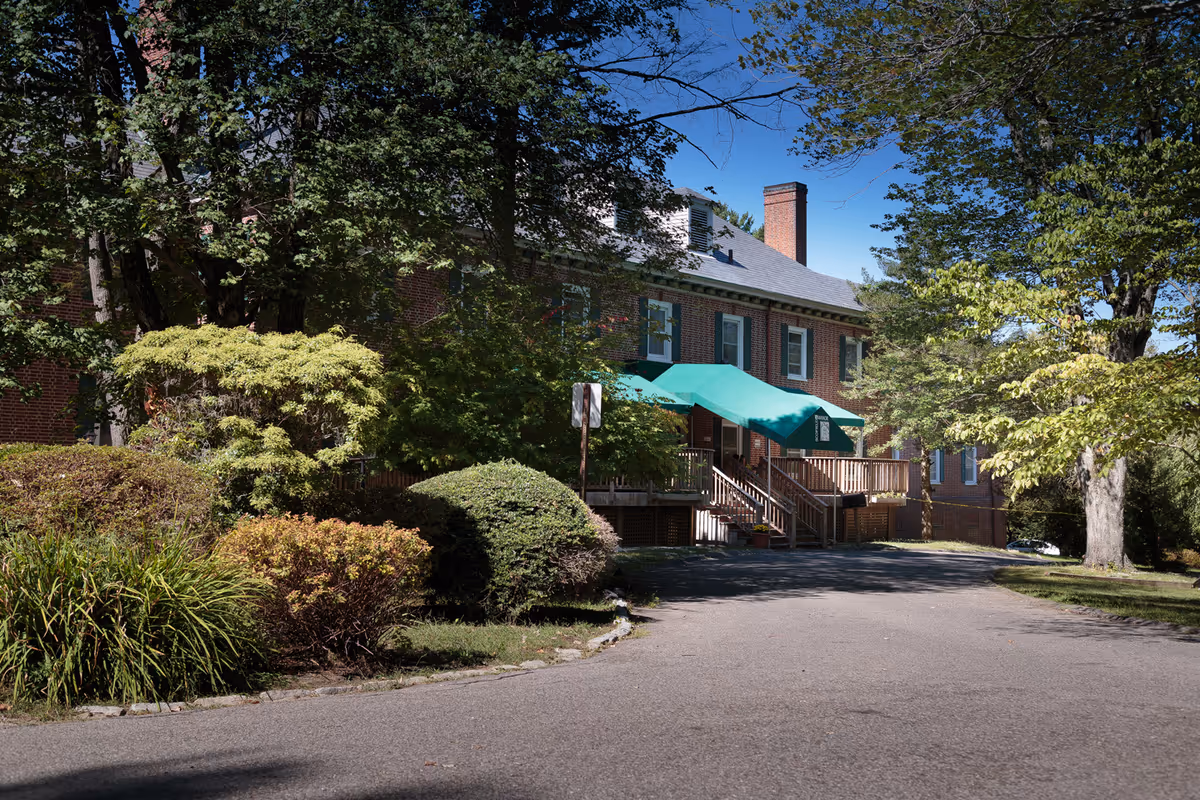 Photo of Scofield Manor