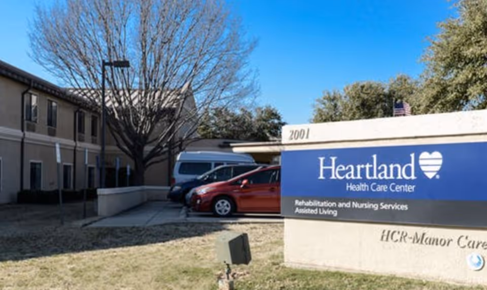 Photo of Heartland Health Care Center - Bedford