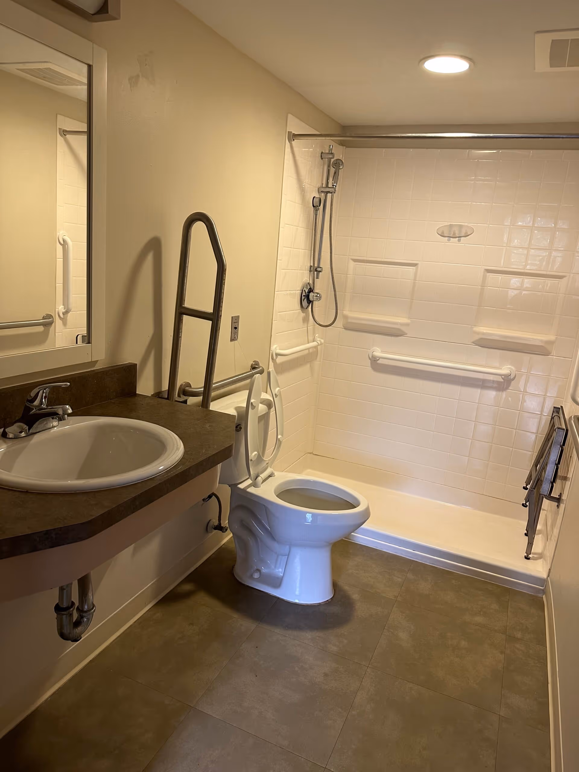Photo 7 of Angels Senior Living at Hacienda Villas