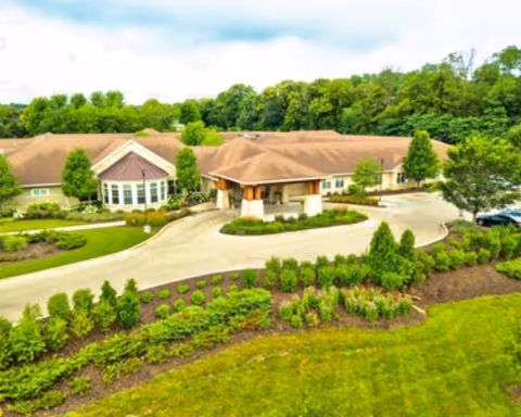 Photo 3 of The Auberge at Brookfield