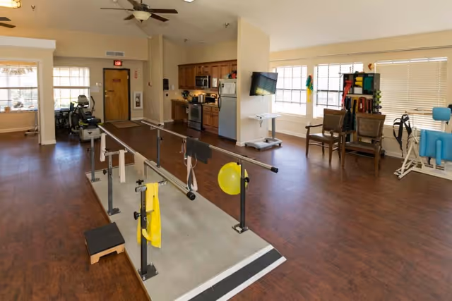 Photo 17 of Southland Rehabilitation And Healthcare Center
