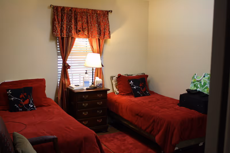 Photo 4 of Assisted Living Cottages by Unlimited Care - Oakridge Cottage