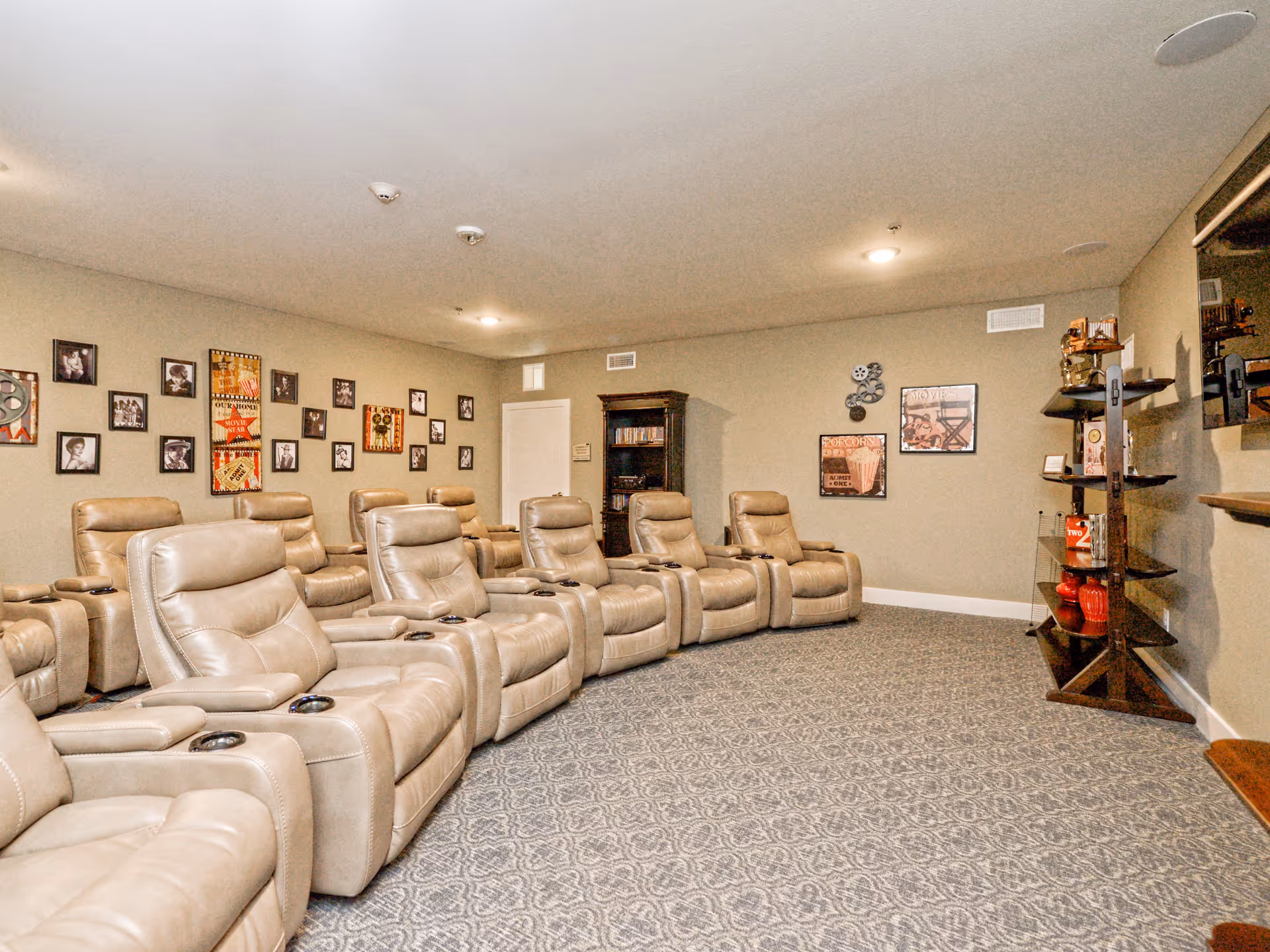 Photo 4 of Ledgestone Senior Living (IL)