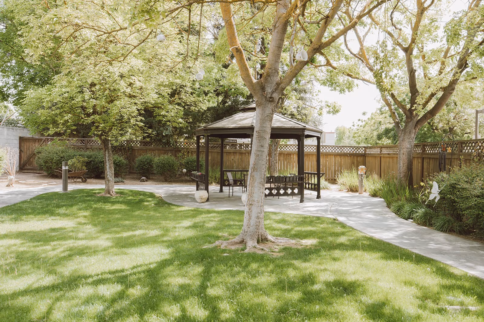 Photo 2 of Summerfield Memory Care Of Fresno