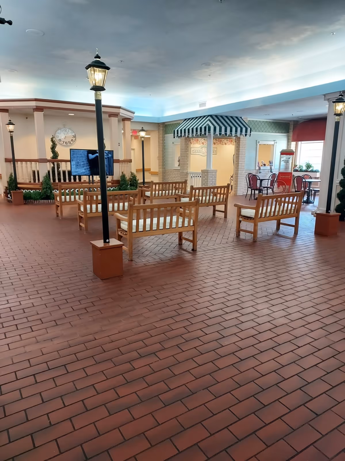 Photo 20 of Hawthorne Inn of Lakeland (Assisted Living and Memory Care)