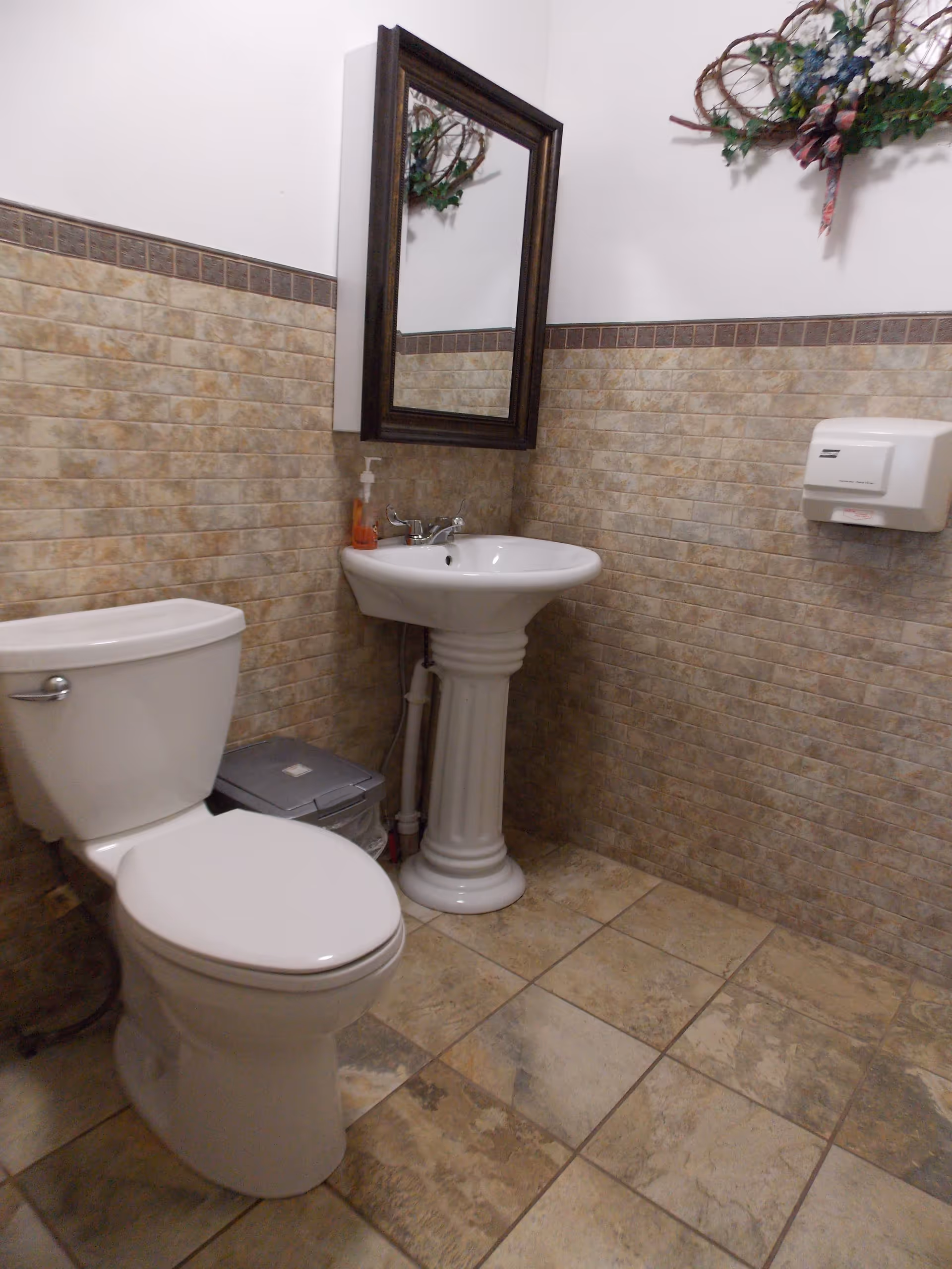 Photo 7 of Rose of Sharon Home, Inc.