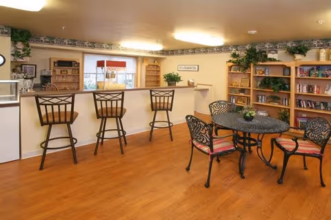 Photo 8 of Oak Park Place Dubuque