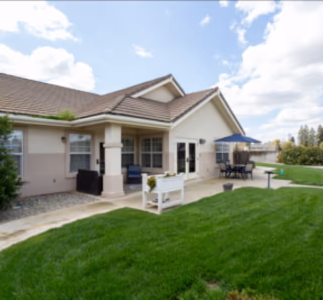 Photo 4 of Marbella Visalia