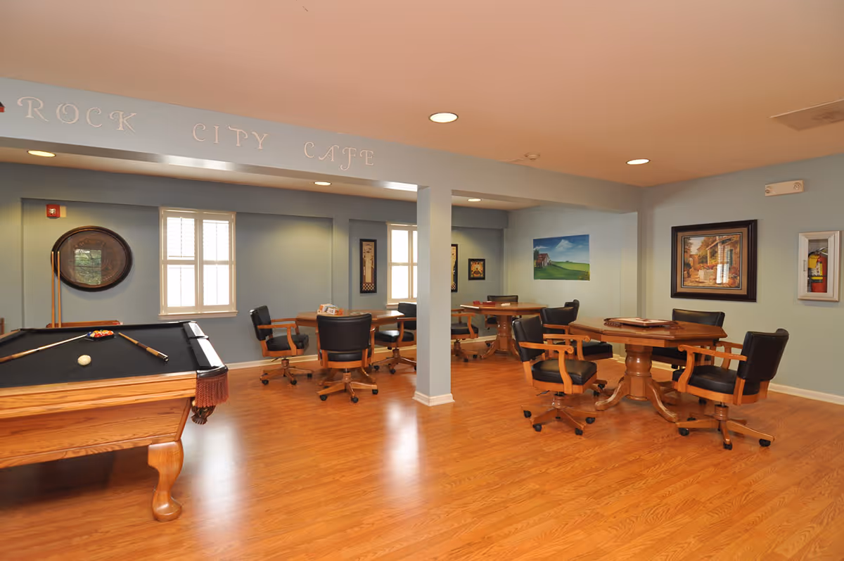 Photo 6 of Regency House