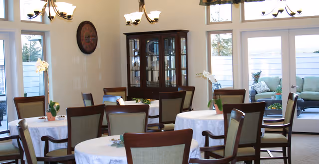 Photo 4 of Ada's Lodges (Monterey Lodge)