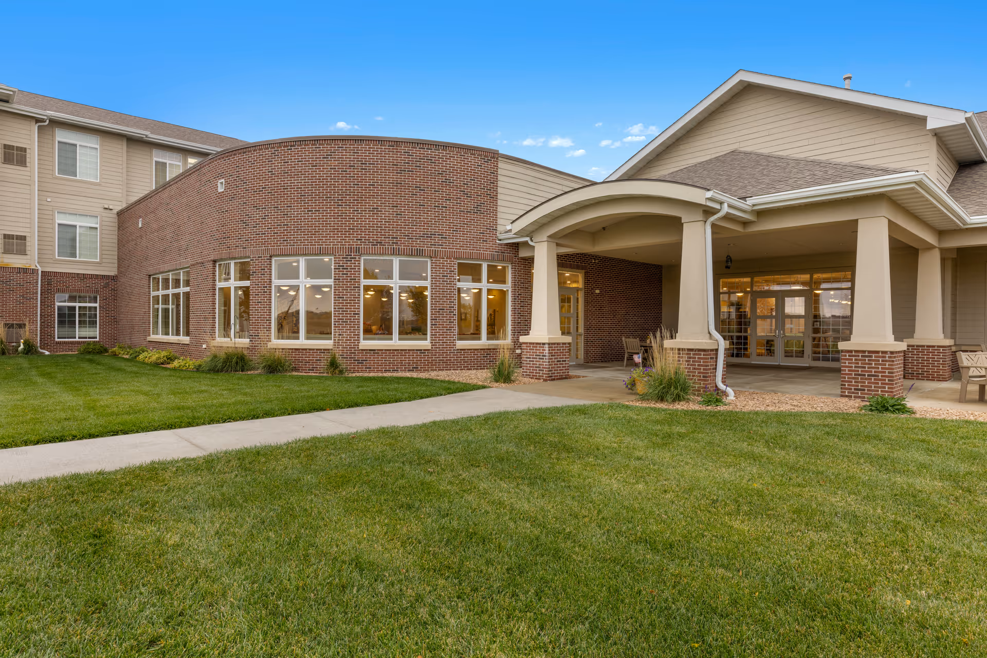 Photo of Whispering Creek Senior Living