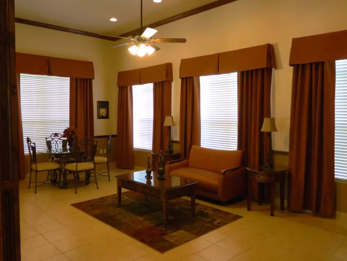Photo 4 of Windsor Nursing and Rehabilitation Center of Duval