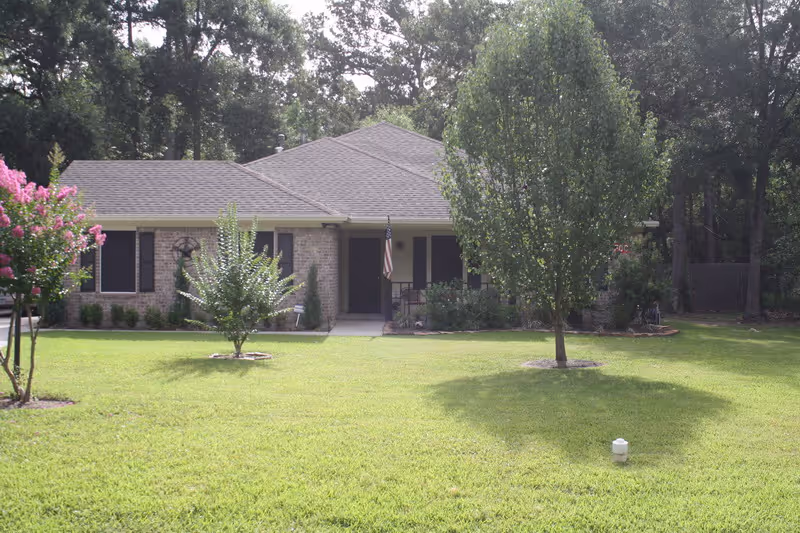 Photo 2 of Assisted Living Cottages by Unlimited Care - Oakridge Cottage
