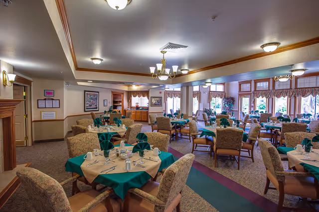 Photo 10 of Grand Emerald Place