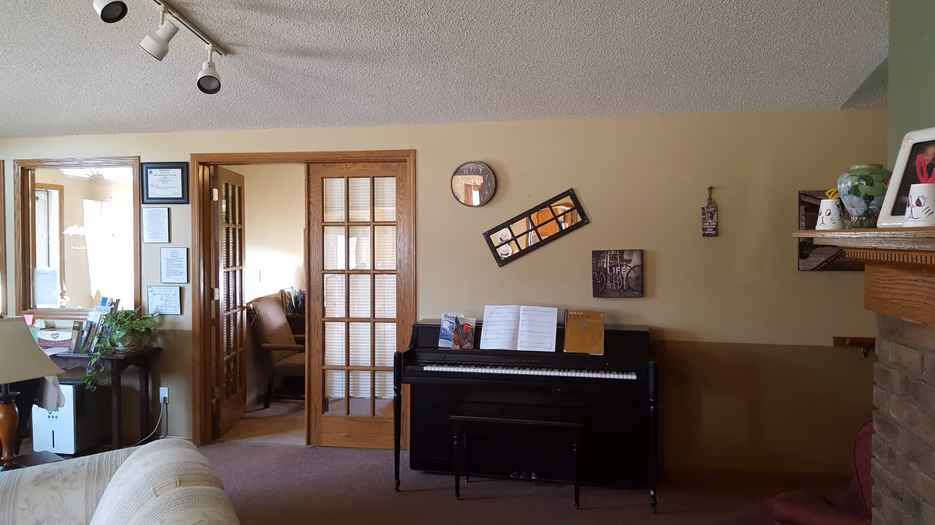 Photo 3 of hawthorne home - janesville, wi