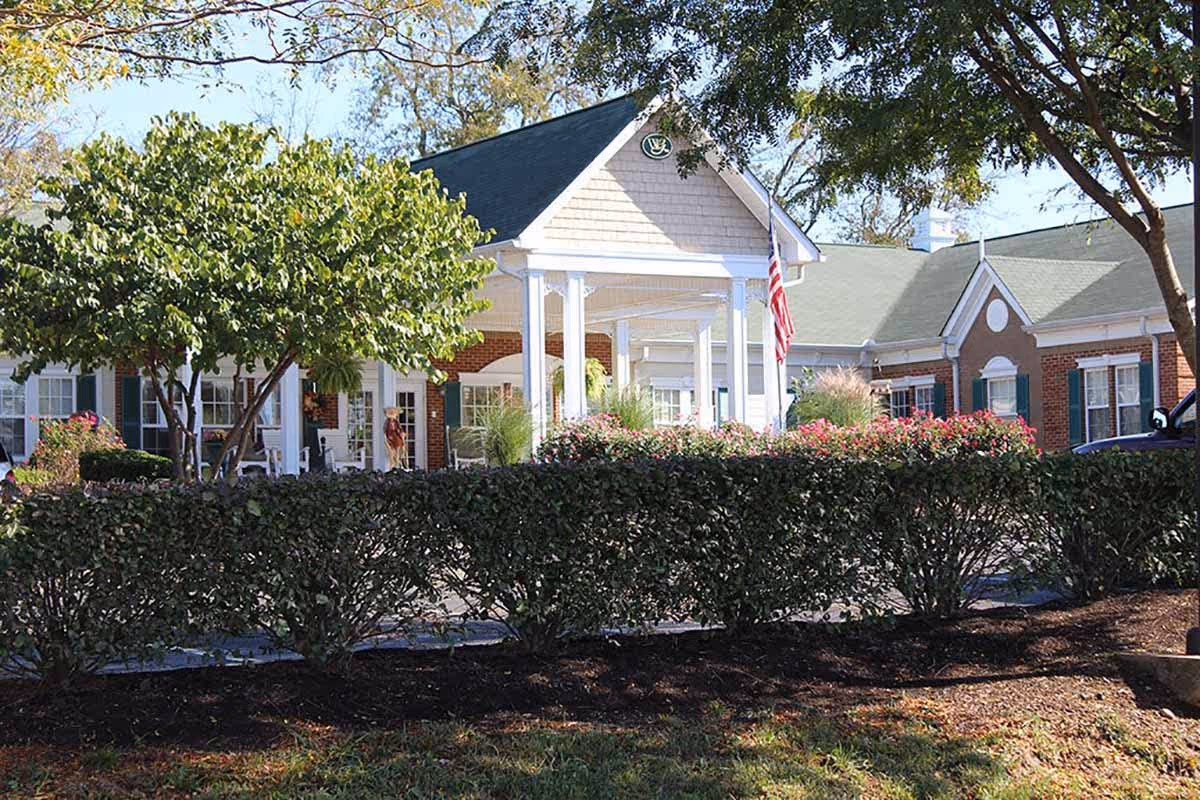Photo 2 of Windsor Gardens Senior Living
