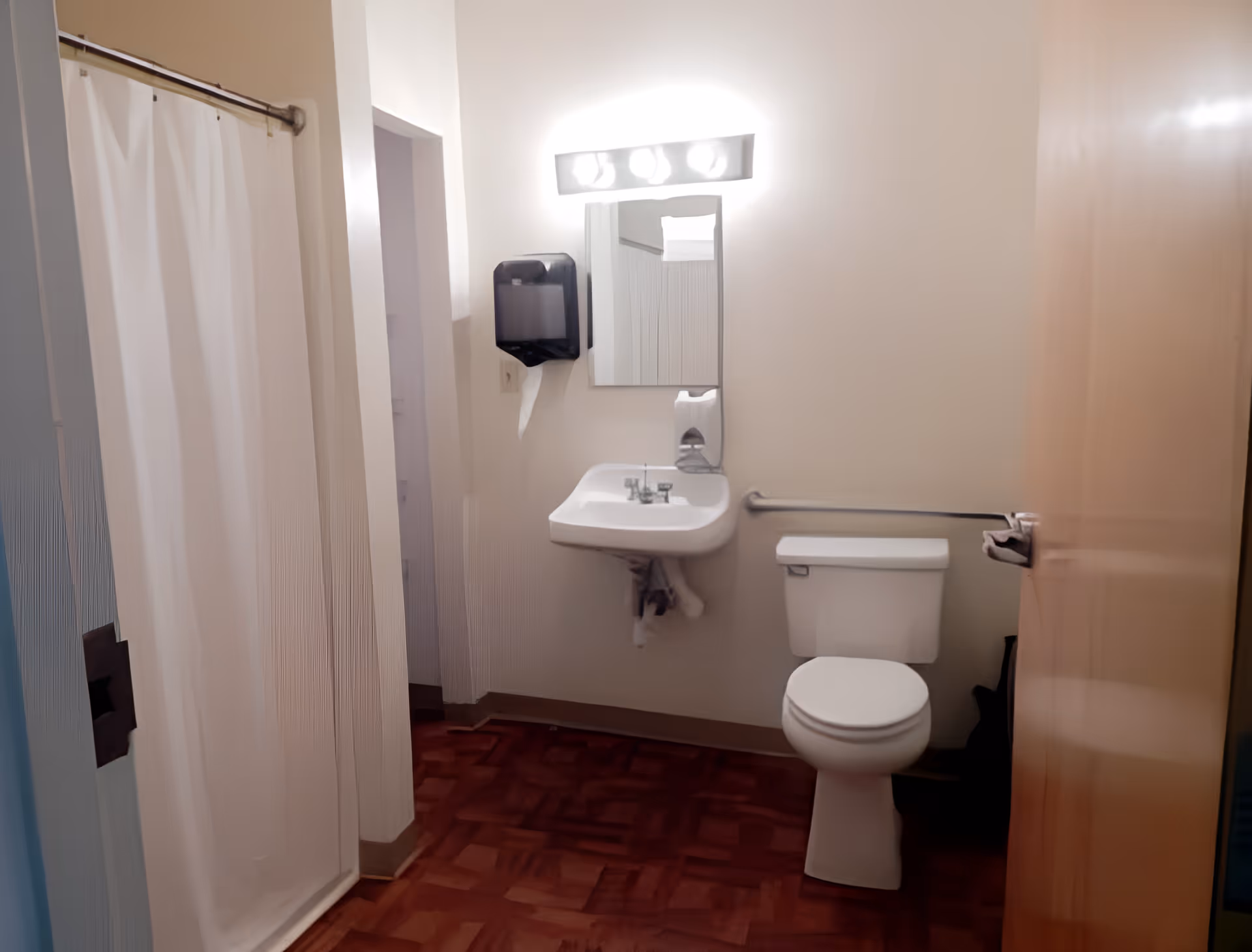 Photo of Weston Senior Living Center at Sullivan Trail