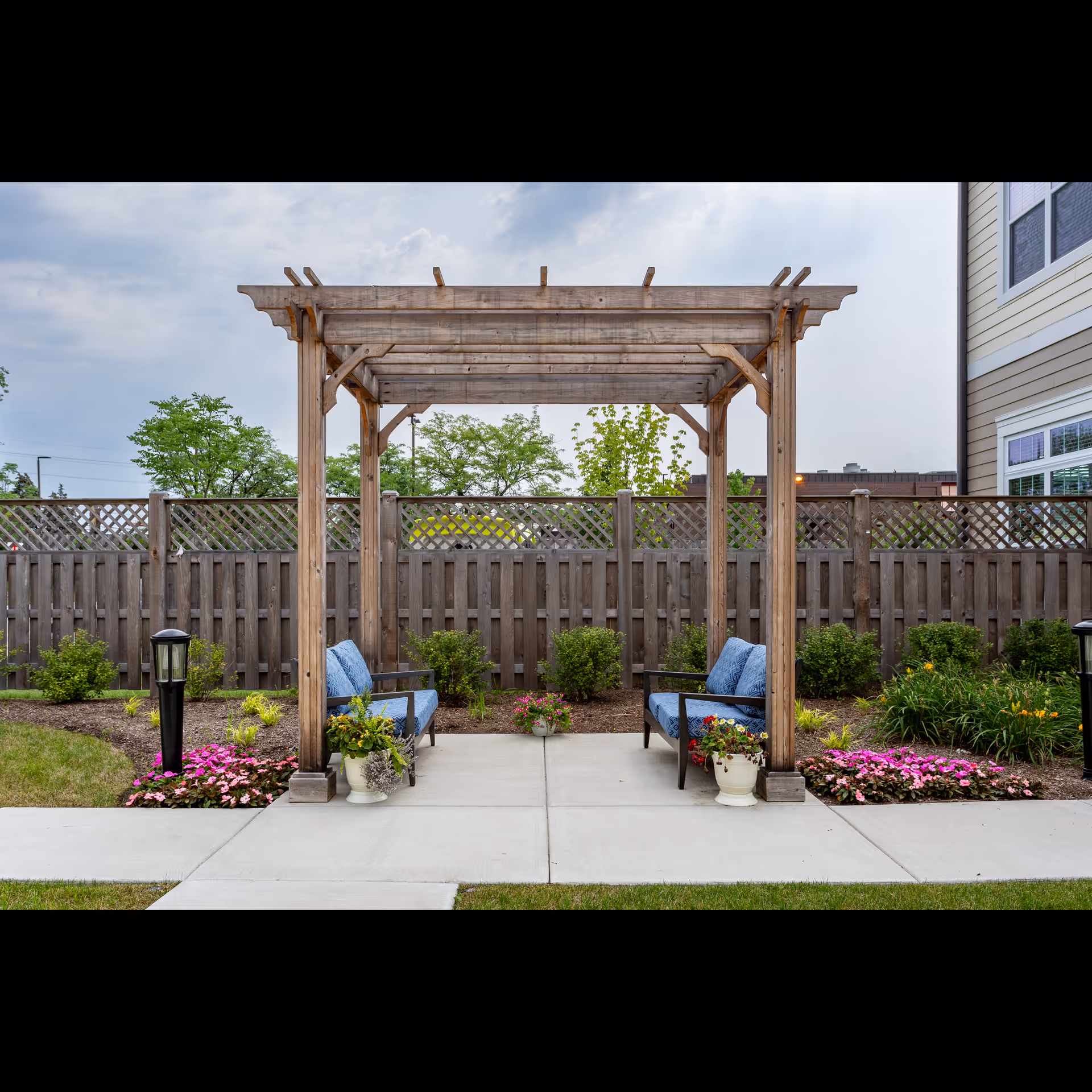 Photo 3 of Arbor Terrace Glenview