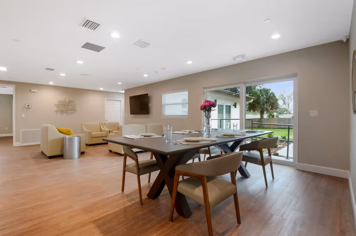 Photo 4 of Vivant Senior Living, Memory Care Homes