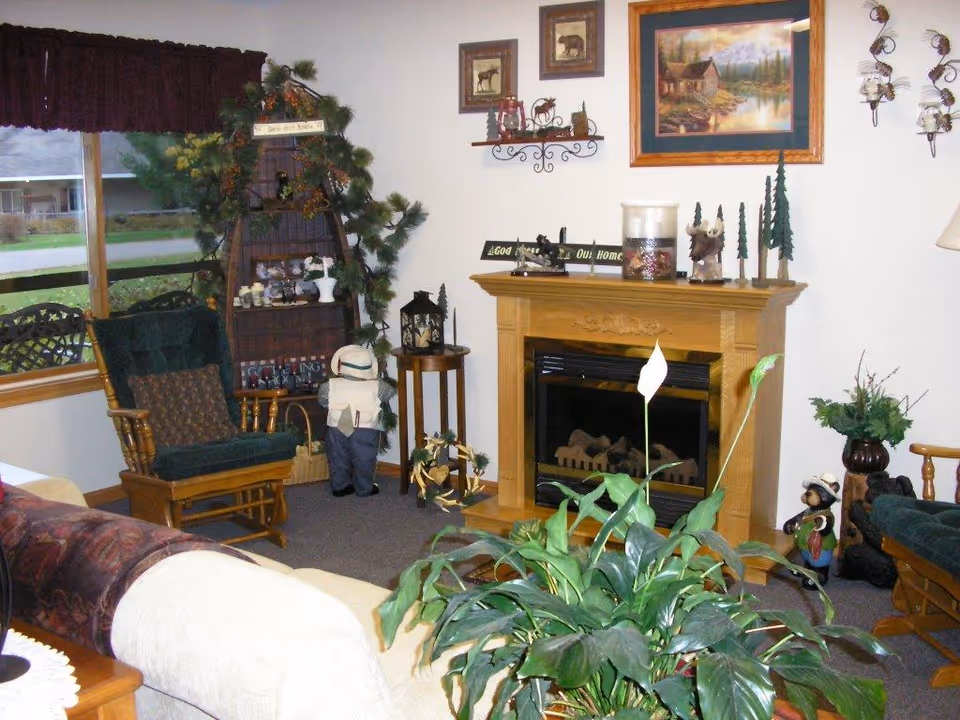 Photo 4 of Comforts of Home Advanced Assisted Living and Men's Memory Care - St. Croix Falls