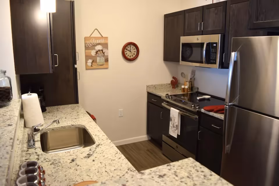 Photo 9 of Colonial Village Overland Park