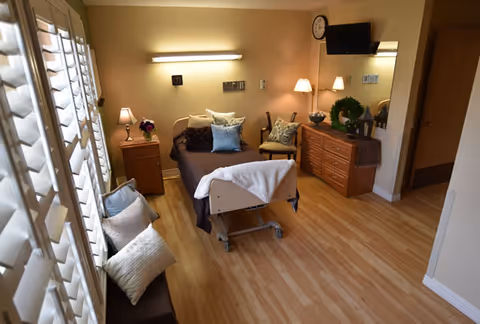 Photo 4 of Surrey Place St Lukes Hosp Skilled Nursing And Rcf
