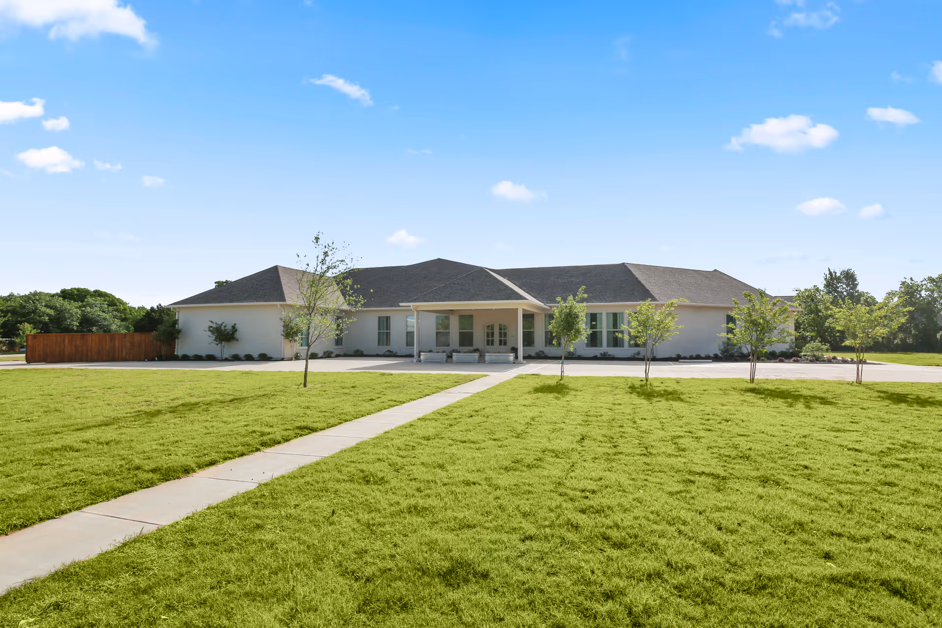 Photo 2 of Oakview Assisted Living & Memory Care