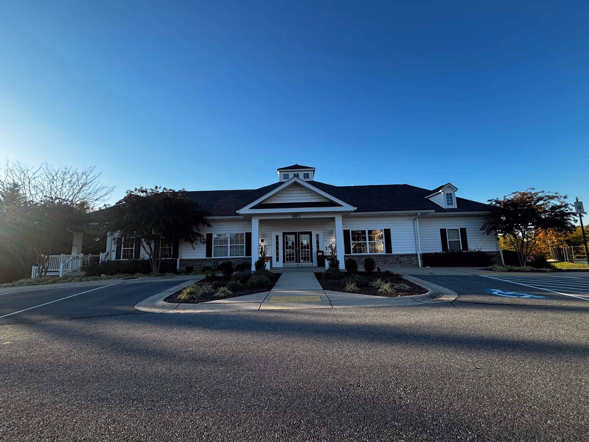 Photo 3 of Signature Club at Greenview