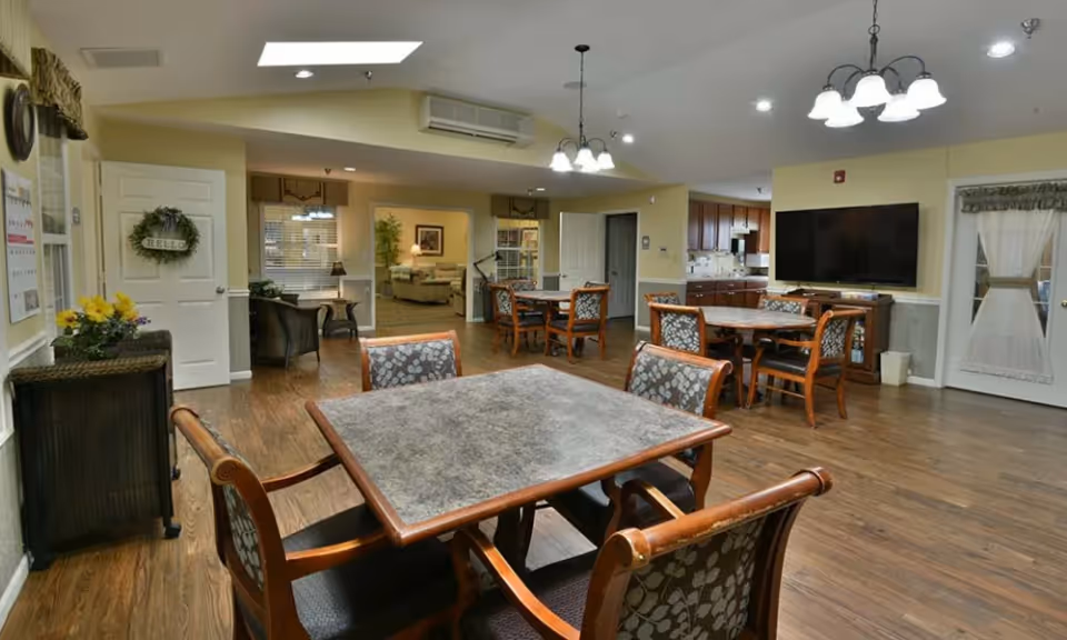 Photo 11 of Maple Tree Terrace Assisted Living By Americare