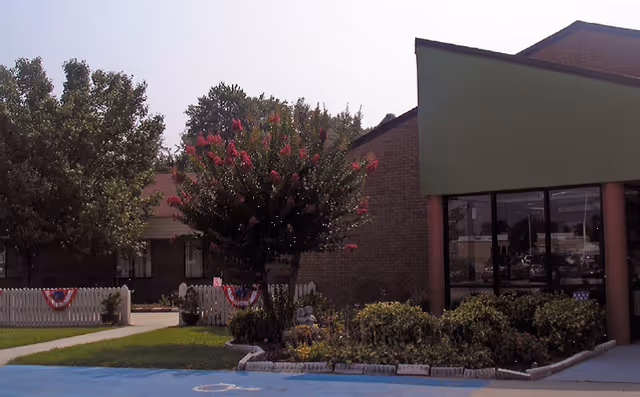 Photo of Roanoke Landing Nursing and Rehabilitation Center