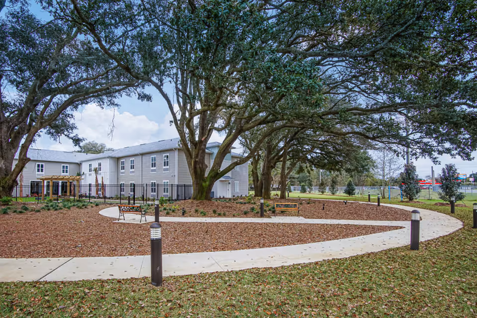 Photo 3 of Arcadia Senior Living Pace