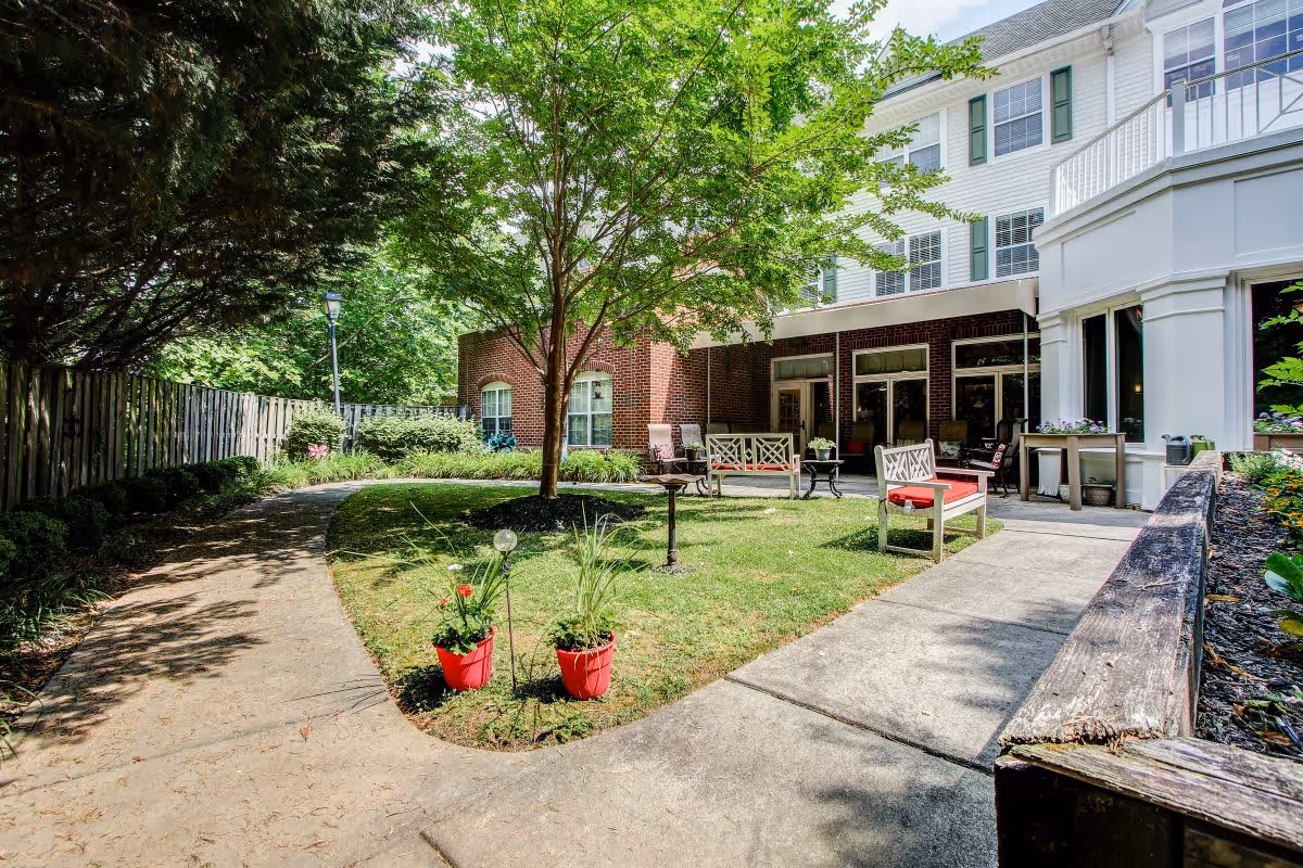 Photo 4 of Charter Senior Living of Woodholme Crossing