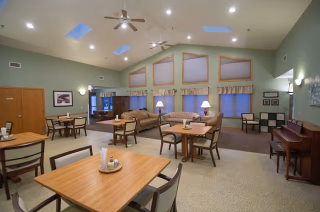 Photo 11 of Frontida Assisted Living: Willowgreen