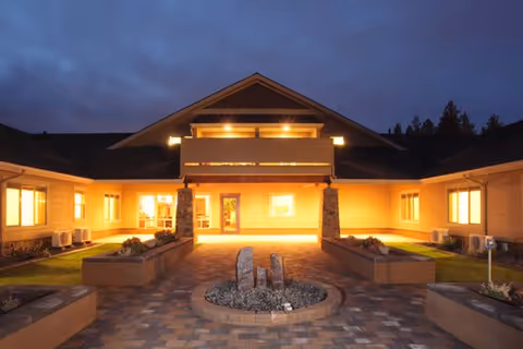 Photo 2 of The Lodge at Riverside Harbor