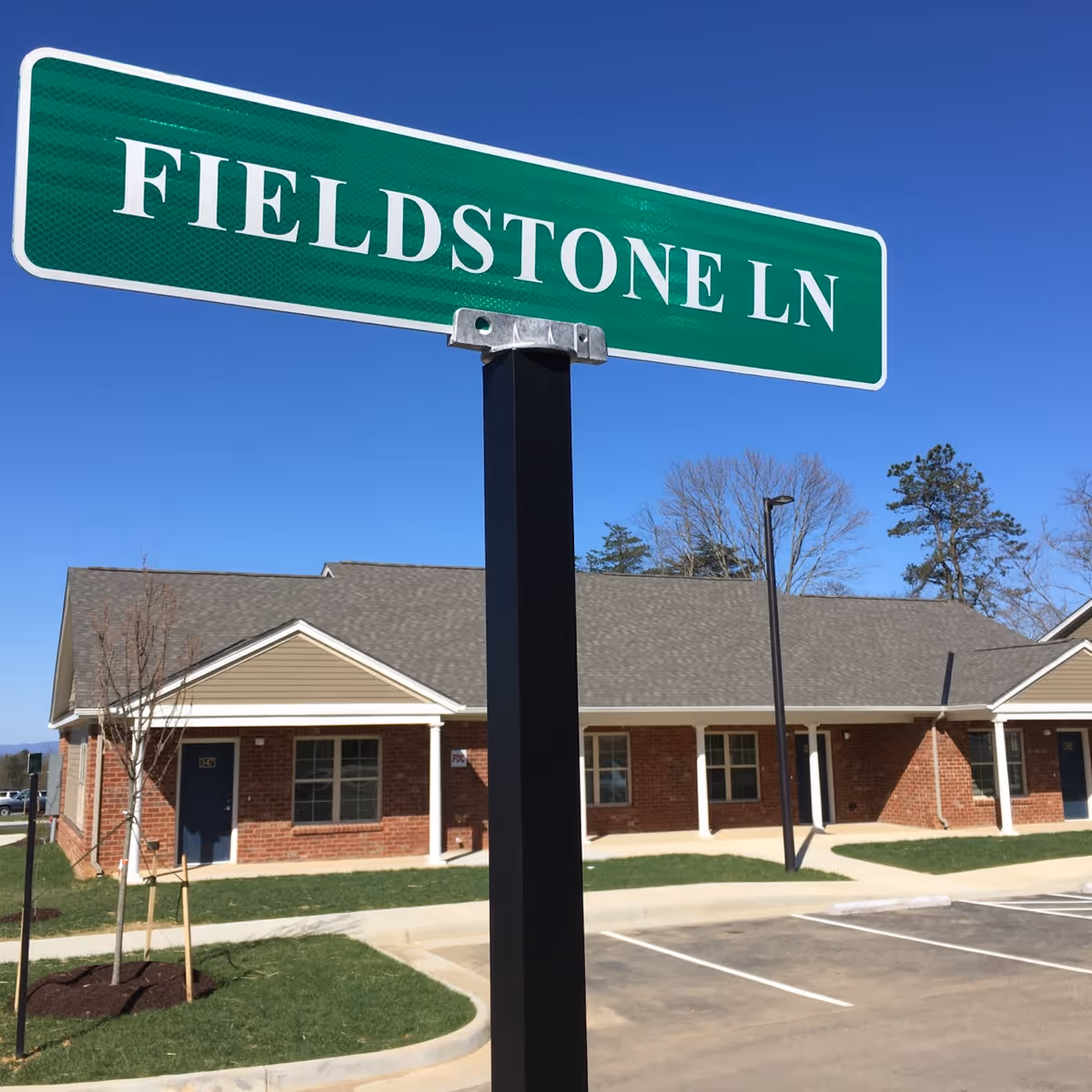Photo 4 of Fieldstone Apartments