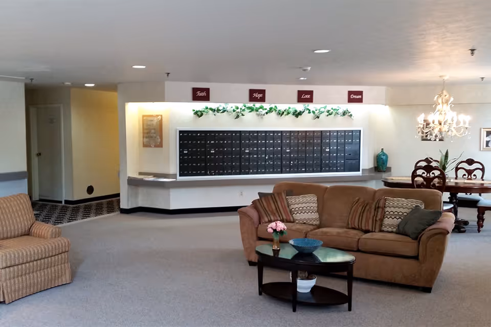 Photo 14 of Heritage Healthcare of Euclid