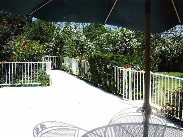Photo of Karen's Seniors Care Home, Inc.