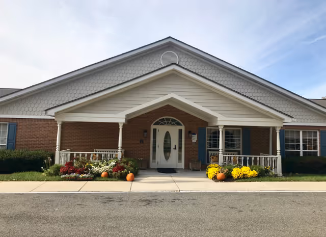 Photo 2 of Arden Courts - ProMedica Memory Care Community (Annandale)