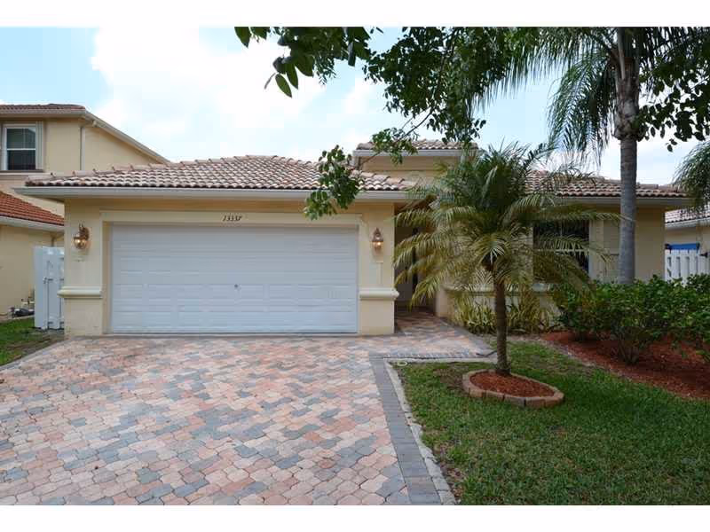 Photo 2 of Oasis Palms Inc.
