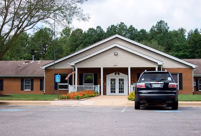 Photo of Dominion Village at Chesapeake