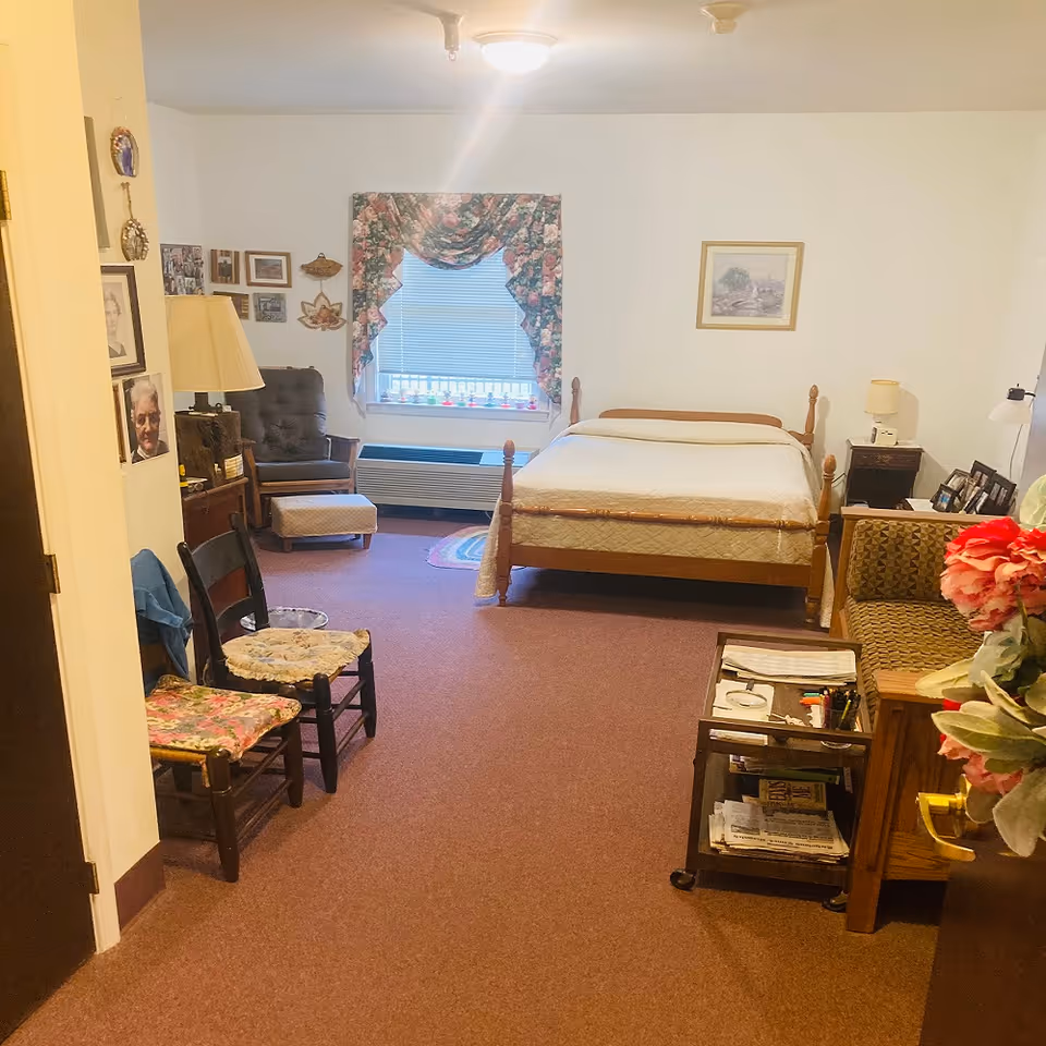 Photo 4 of Hickory Hill Retirement Community