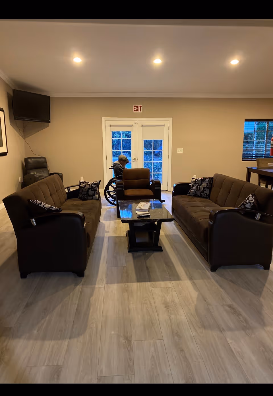 Photo 6 of Paradise Senior Living