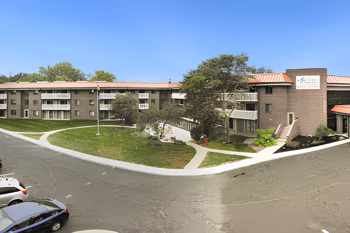 Photo 4 of King's Reserve College Park