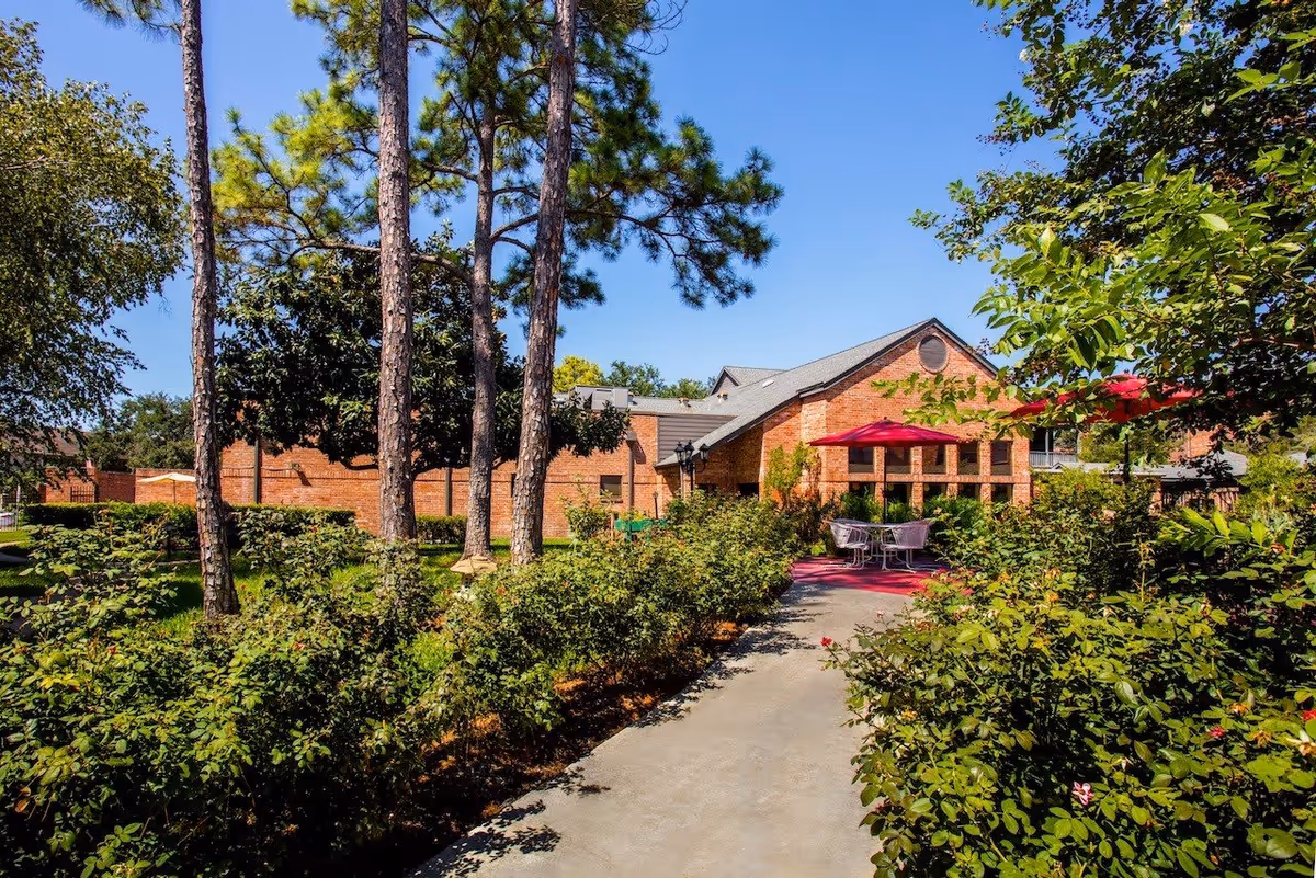 Photo 3 of Tarrytowne Estates