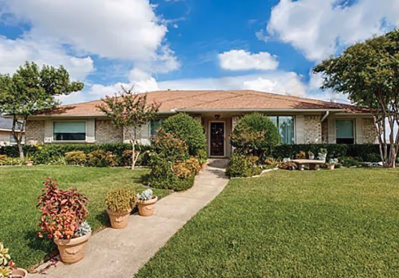Photo of A Caring Home With Friends